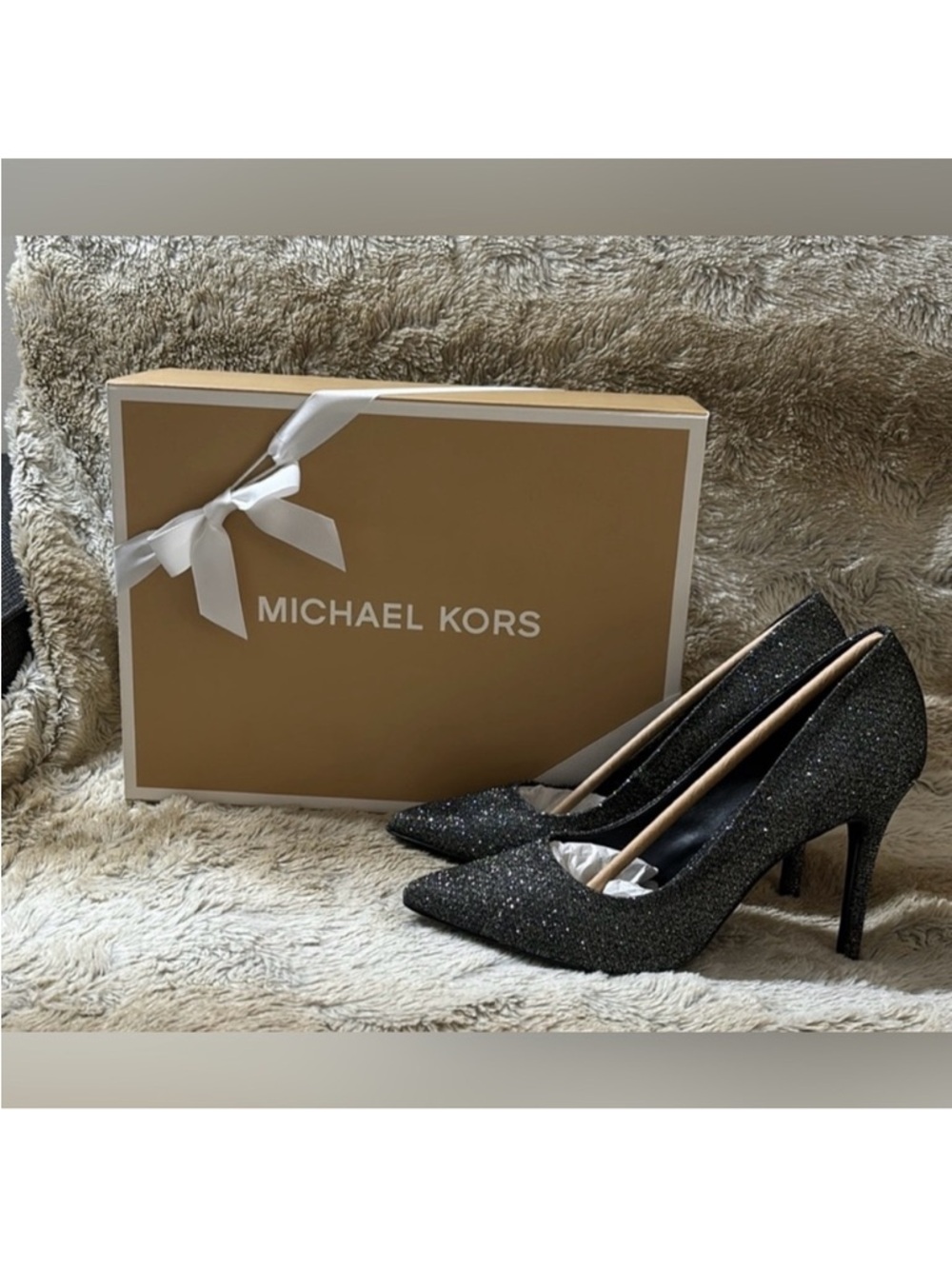 Michael Kors Claire Glitter Heels Size 7 - NEW